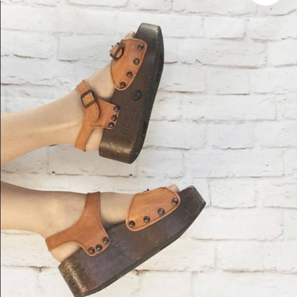 70’s ROLLER POP OUT PLATFORM SHOES - Picture 4 of 4